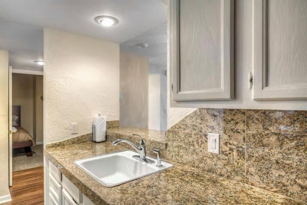 2 Bedroom Condo Heart Of Lodo W/Great View/Amenities Denver Bagian luar foto