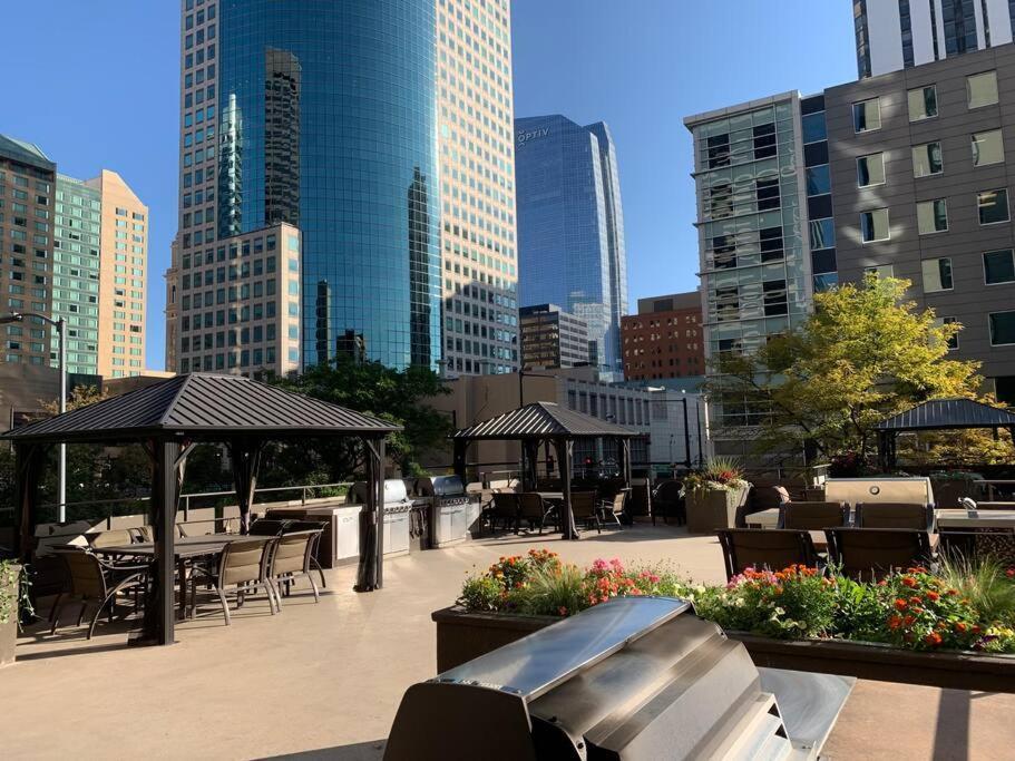 2 Bedroom Condo Heart Of Lodo W/Great View/Amenities Denver Bagian luar foto